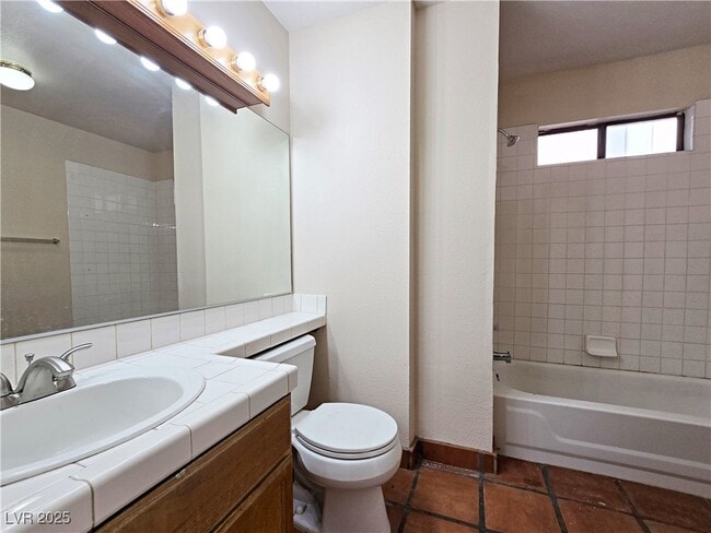 Building Photo - 8452 Boseck Dr Unit 106
