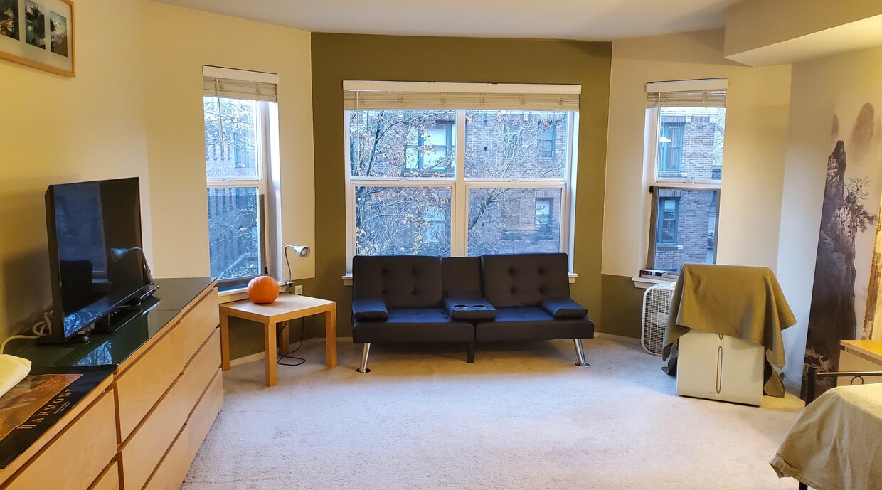 Photo - 425 Vine St (Seattle, WA)