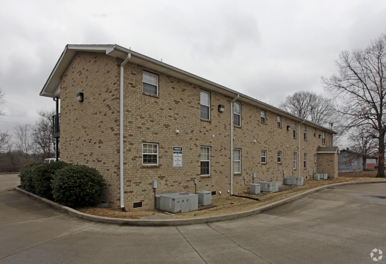 Photo - Hickory Place Apartments