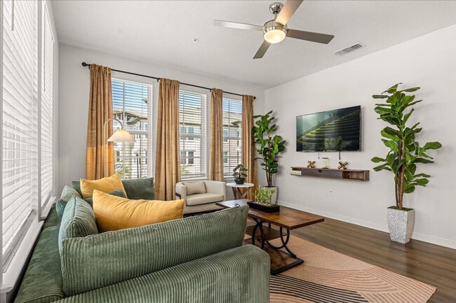 1223 E Plant St Unit SI ID1511055P