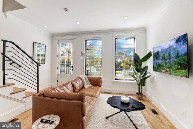 Photo - 1415 Princess St