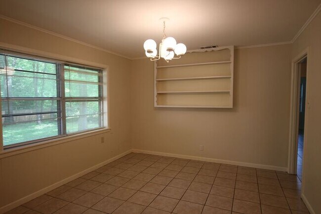 Photo - Tour Today! 3 Bedroom, 1 Bathroom home in Tyler!