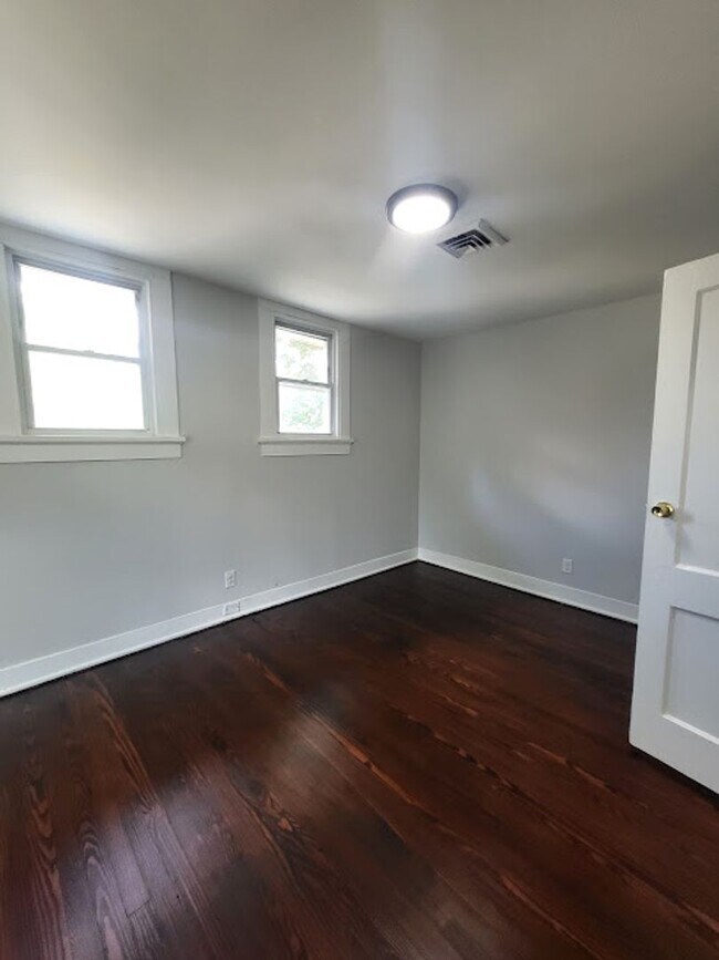 980 Harte Dr SW Unit 3
