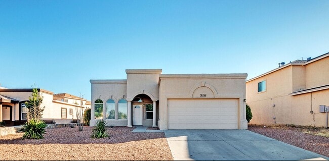 Gorgeous and Spacious Eastside Home for Rent with Refrigerated Air! - Gorgeous and Spacious Eastside Home for Rent with Refrigerated Air!