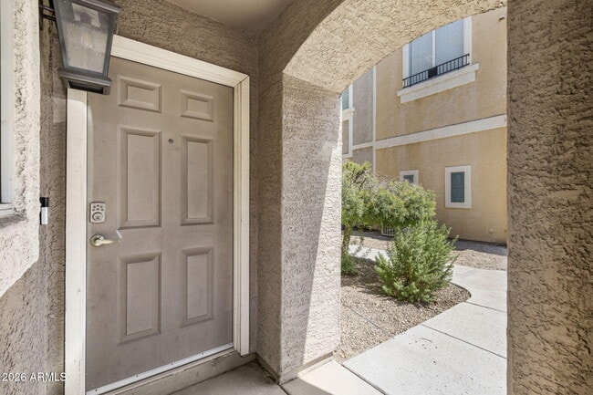 Photo - 2450 W Glenrosa Ave