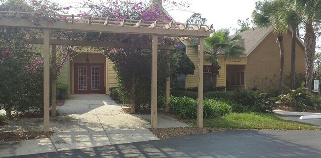 Photo - Idlebrook Circle # 104 Unit Cabana Key