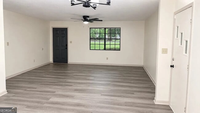 Photo - 6454 W Fayetteville Rd