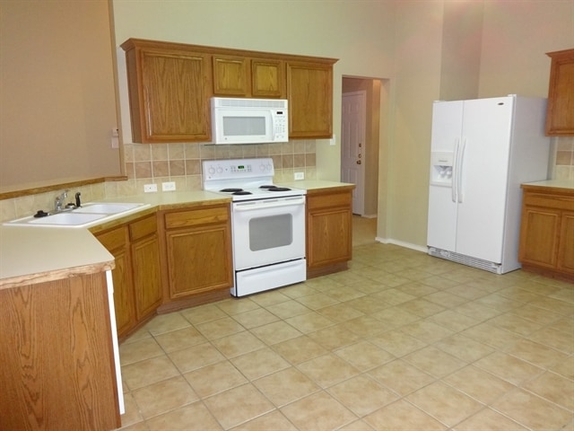 Photo - 1051 Wood Stream Dr