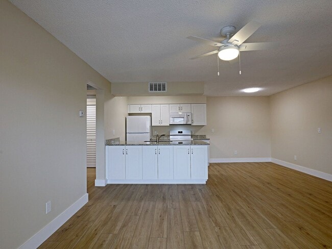 Photo - Mystic Gardens 5311-1115 Unit 5311 Summerlin Road 1115 Fort Myers, FL 33919