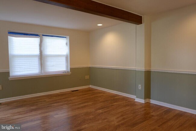 8284 Mary Lee Ln