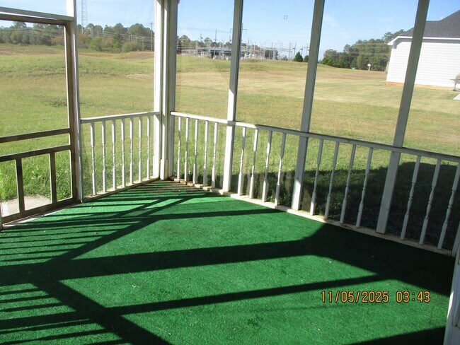 Photo - 112 Bermuda Ln