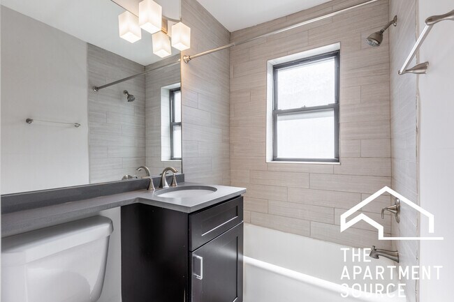 Photo - 2424 N Kedzie Blvd Unit 114