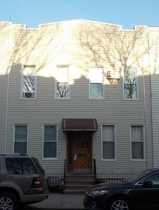 67th Pl. Apartments For Rent in Glendale, NY