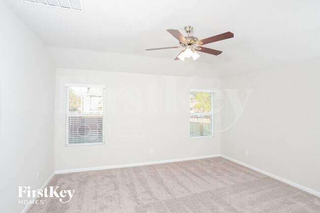 Photo - 1839 Morse Way