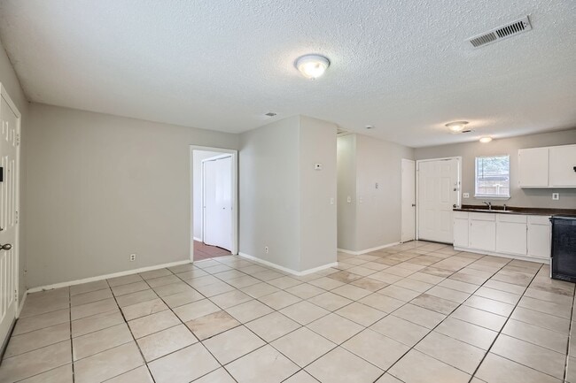 Photo - 1102 Jefferson St Unidad B