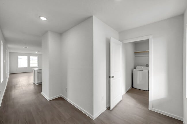 Photo - 16811-16811 Old Wagon Wy