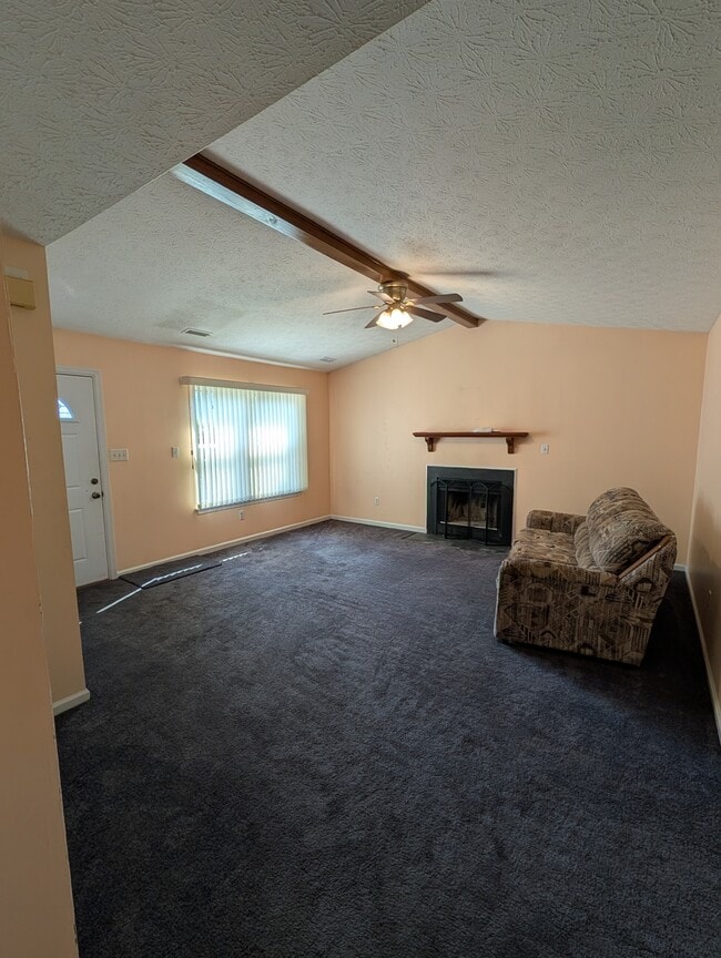 Photo - 693 Trails Ln
