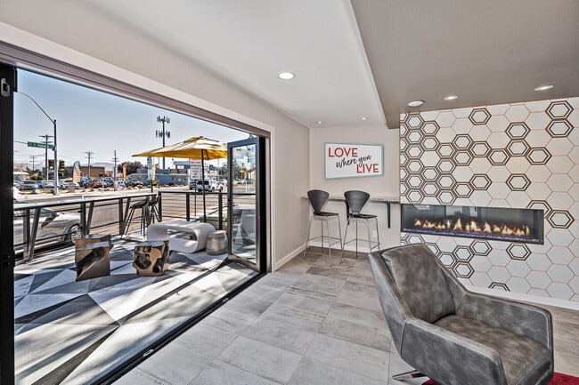 Photo - Kramer's Midtown Studios