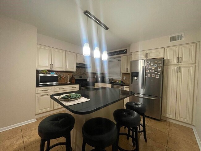 Photo - 51 S Midland Ave