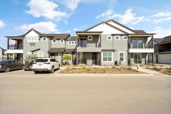 Photo - Luxurious Condo in Sterling Grove Unit 1068