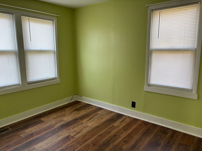 Photo - 2 BR 1 BA, Close to Downtown Decherd, City Park, Restaruants.