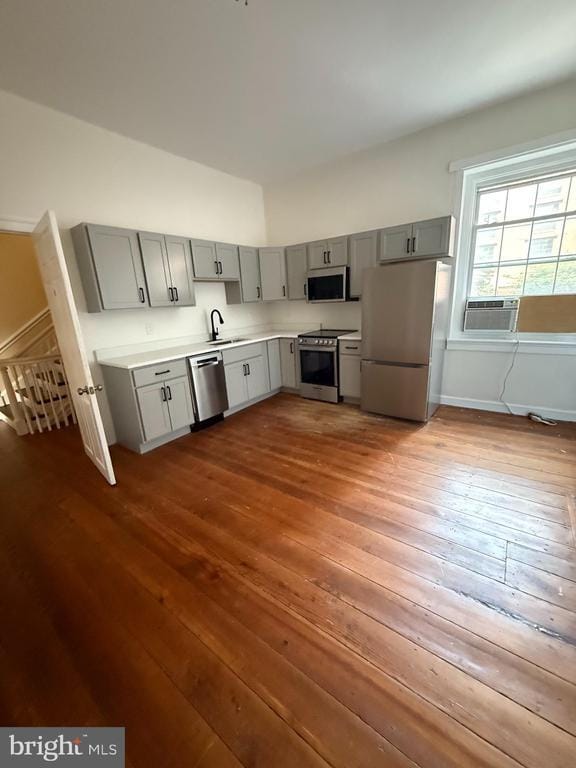 Building Photo - 835 E Lombard St Rental