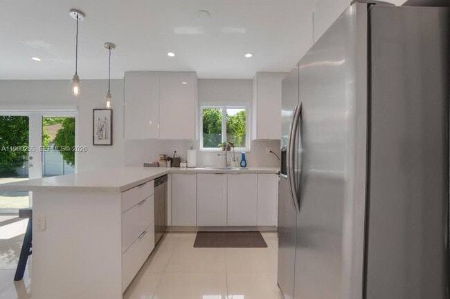 Photo - 20560 NW 17th Ave