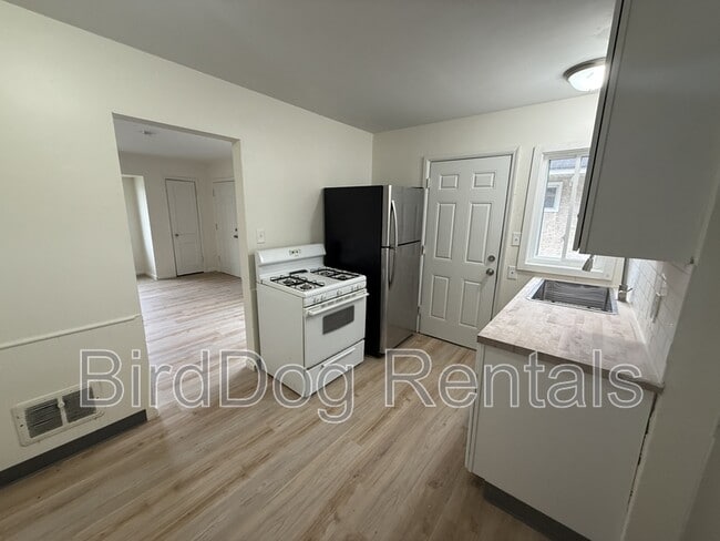 Photo - 710-712-712 Frebis Ave