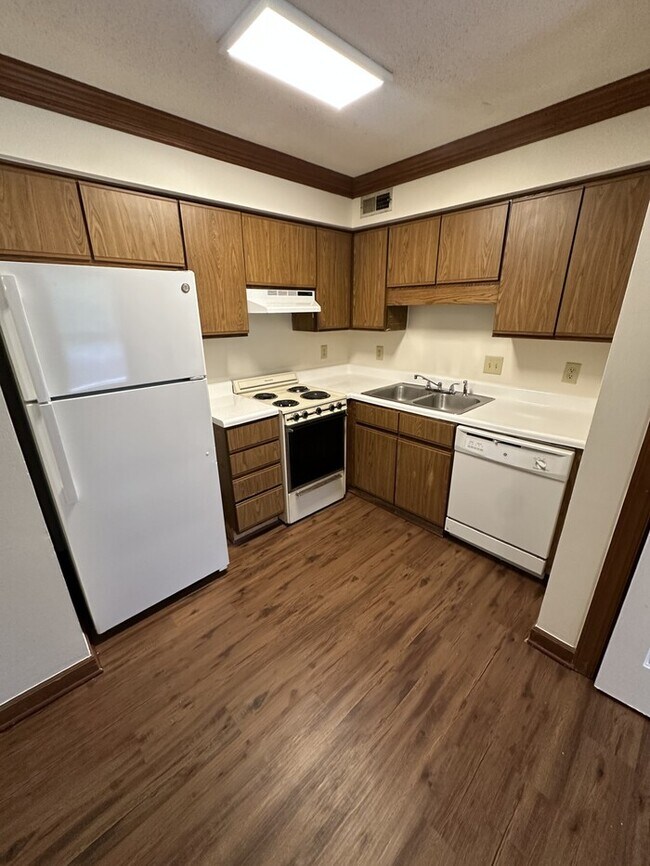 Photo - 3520-201 Ivy Commons Drive Unit 201