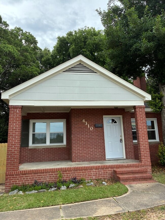 Building Photo - ST FRANCIS AVENUE 4308/4310 Unit 4310