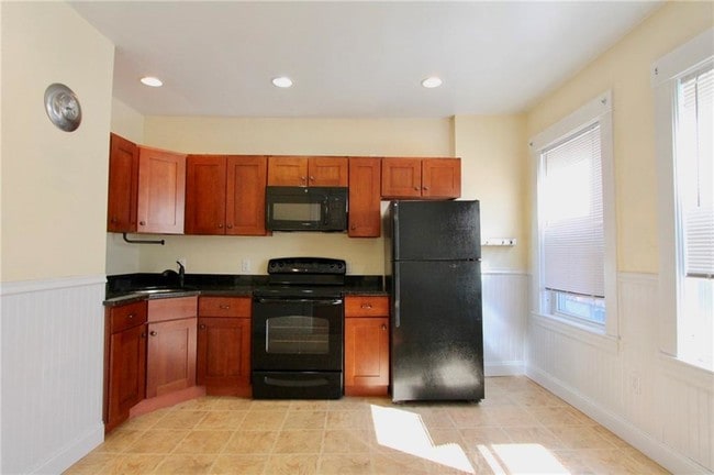 Photo - 23 Bedlow Ave Unidad 1