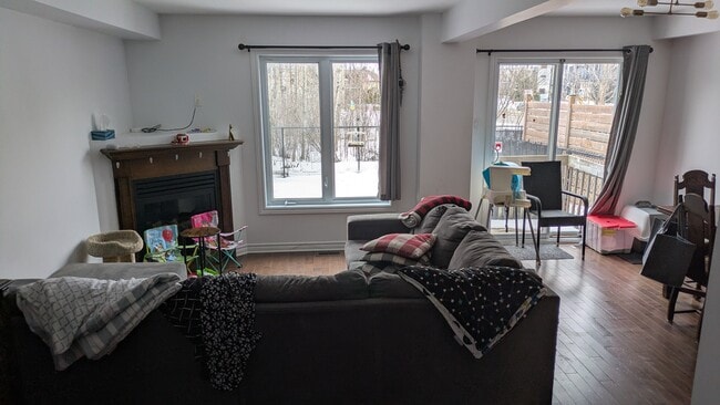 Photo - Spacious 3-Bedroom Townhouse for Rent – Plateau, Gatineau