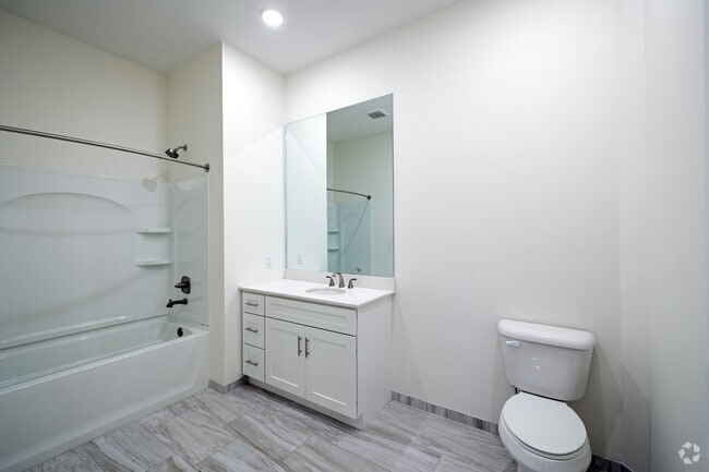 2BR, 2BA -1,325SF - Bathroom 2