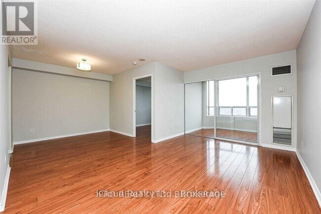 Photo - 135 Hillcrest Ave Unit 1814