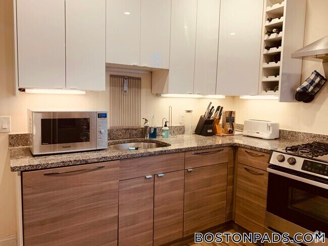 Building Photo - 31 Edison Green Rental
