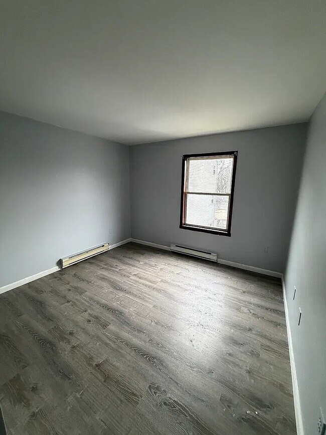 Photo - 352 S 6th St Unidad 1