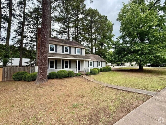 Building Photo - 1603 Woodland Dr Rental