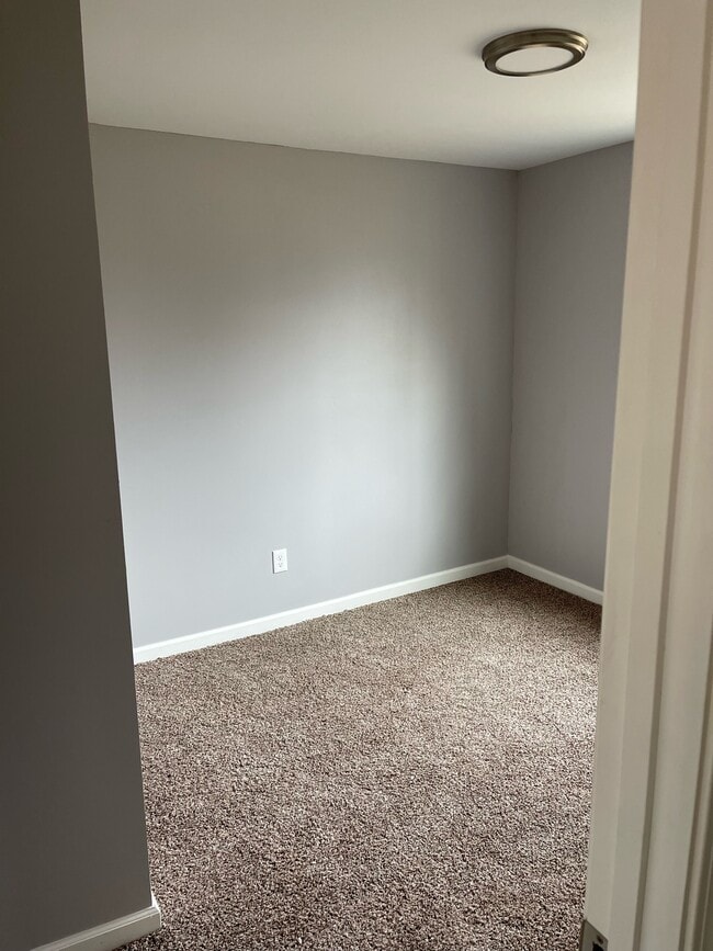 Photo - 8175 Center Dr