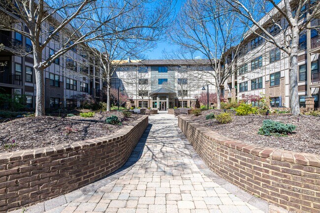 Photo - Knoxville 37920 - Riverfront Condo for Rent - 2 Bedroom, 2 Bath - CityView at Riverwalk - Contact...