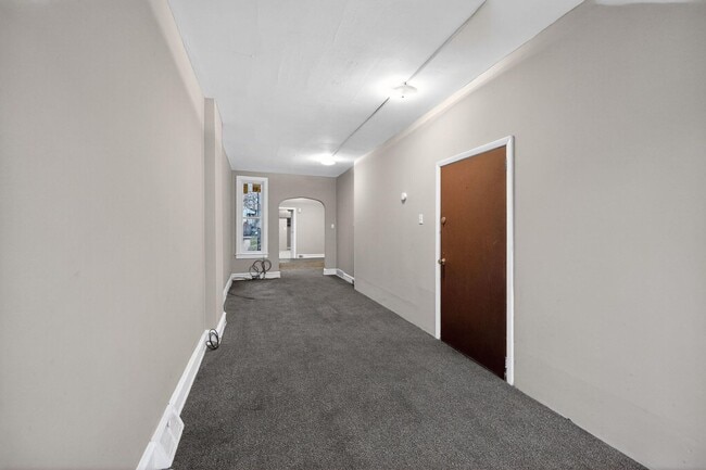 Photo - 827 N 10th St Unit Apartment 1