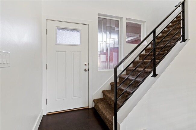 Photo - 2333 S Long Dr