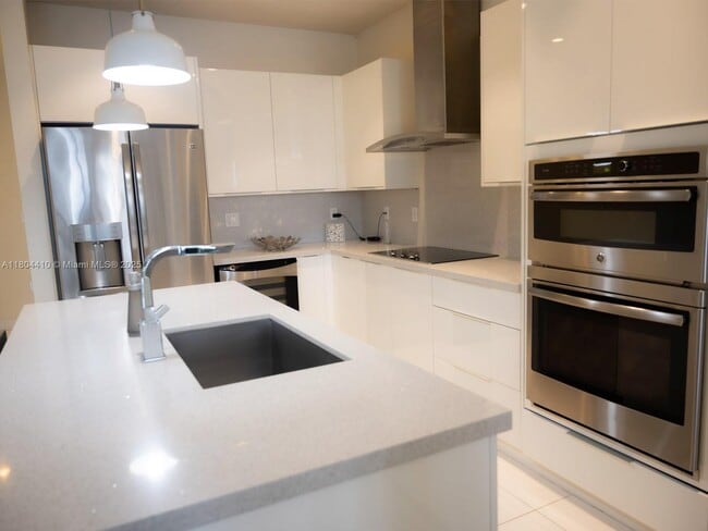 Photo - 10220 NW 63rd Terrace Unidad 213