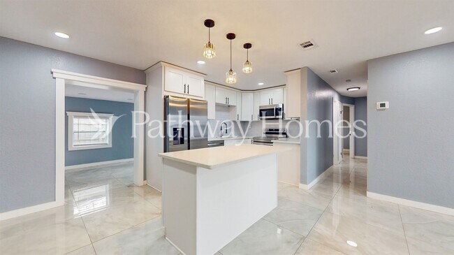 Photo - 3791 72nd St N