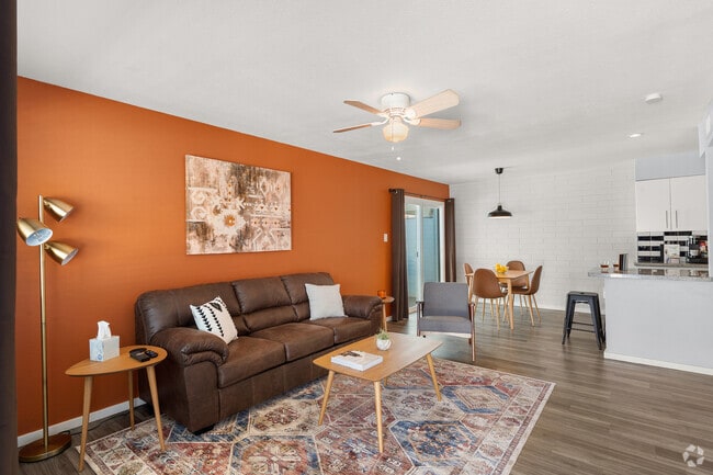 Building Photo - Bluu Door Hospitality Unit 1240 - 3 Rental
