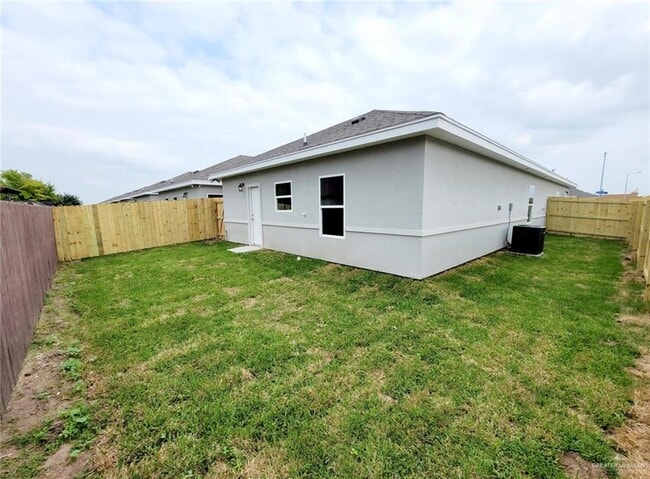 Photo - 13 13th St Unit 4