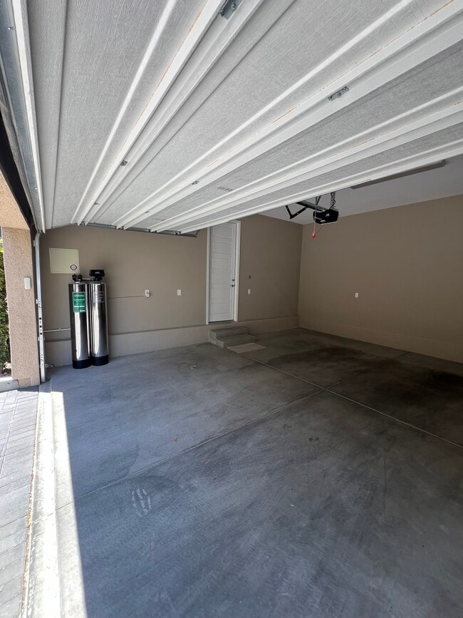 Photo - 11361 Gravitation Dr