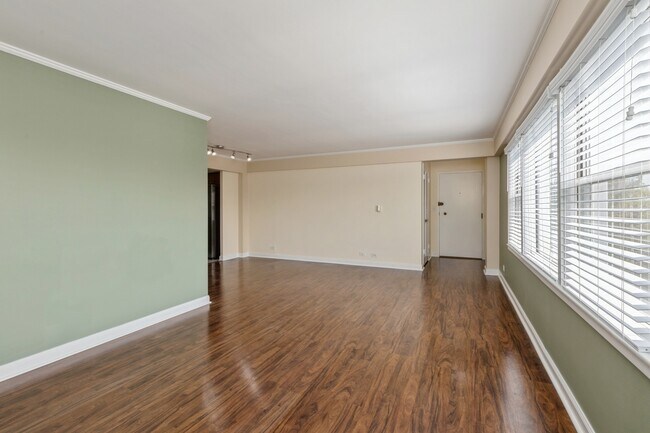 Photo - 1101 Grove St Unit 6B