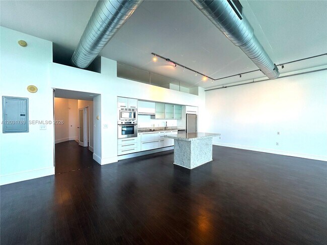 Photo - 7934 West Dr Unidad 7