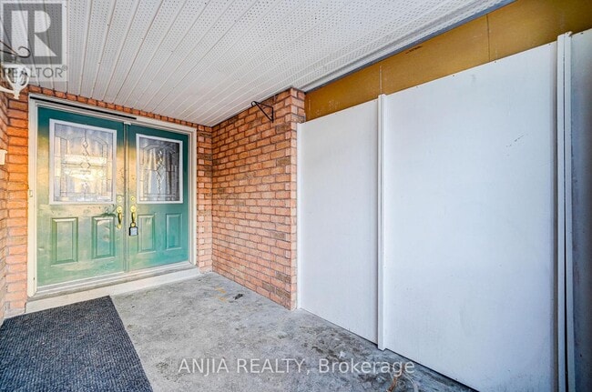 Photo - 146 Billingsley Crescent