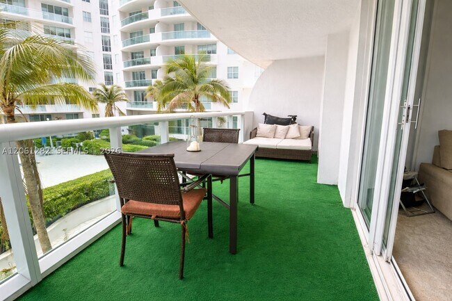 7900 Harbor Island Dr Unit 706